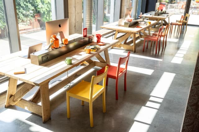 Gallery image fb531c52-7613-4e04-8aa2-4eada83ada43